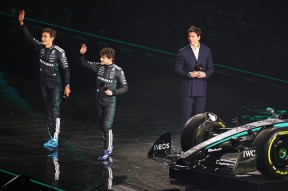 F1车队对阵勇士激战胶着，最终险胜对手的简单介绍